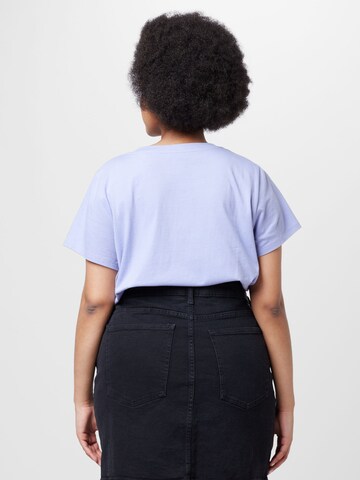 Levi's® Plus T-shirt 'Perfect' i lila