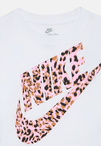 Nike Sportswear T-shirt i vit