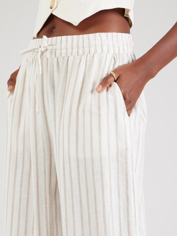 Wide Leg Pantalon 'LINN' VERO MODA en blanc