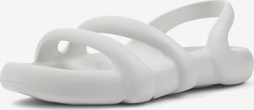 Sandales à lanières 'Kobarah' CAMPER en blanc : devant