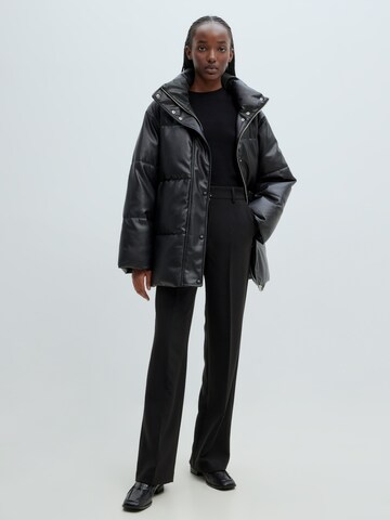 EDITED Winter jacket 'Fatima' in Black: front