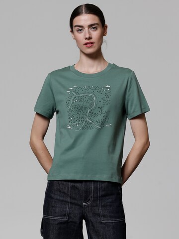 Watapparel Shirt 'Landschaft' in Grün: Vorderseite