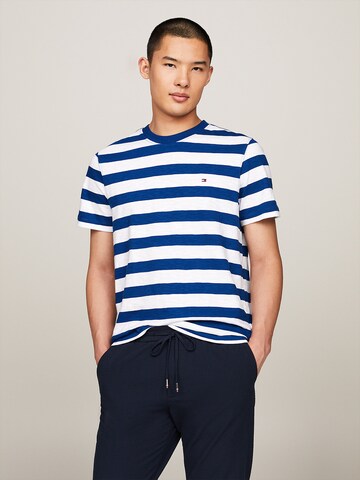 T-Shirt TOMMY HILFIGER en bleu : devant