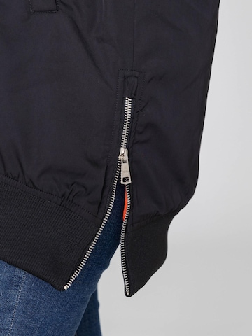 Bombers - Parca de entretiempo 'CLACTON WOMEN' en negro