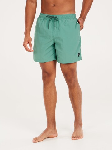 PROTEST Badeshorts 'FAST' in Grün: Vorderseite