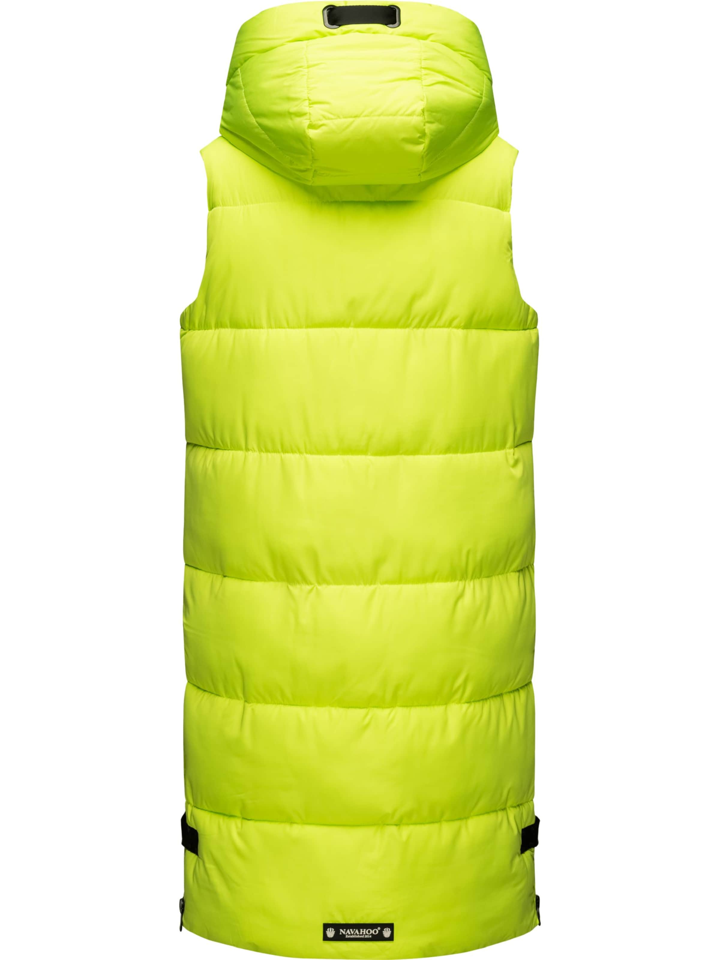 NAVAHOO Vest in Green