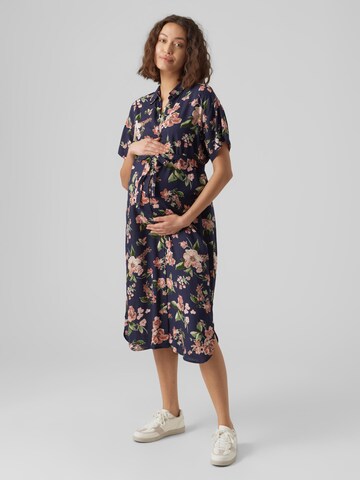 Vero Moda Maternity - Vestidos camiseiros 'Bumpy' em azul