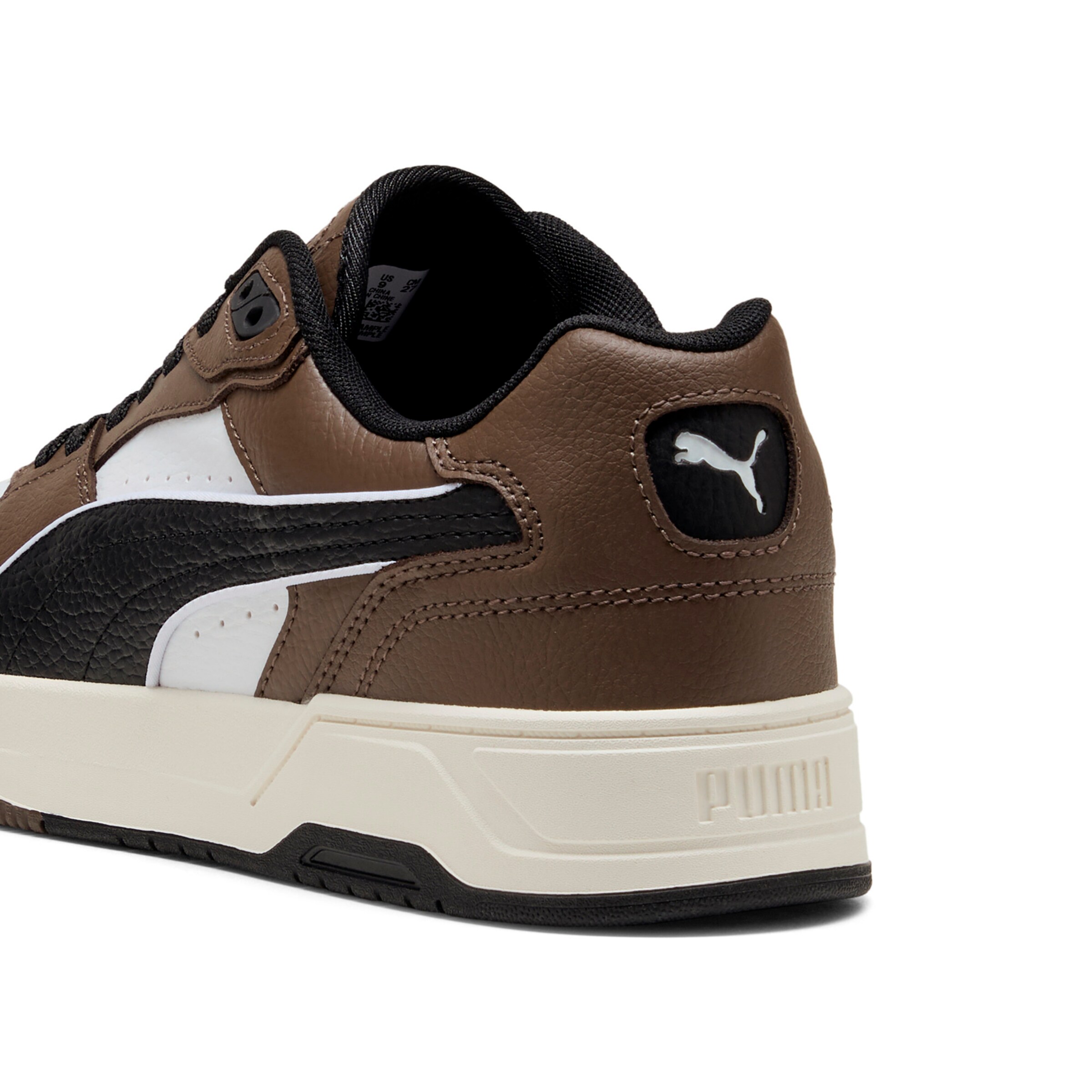 PUMA Sneakers in Brown