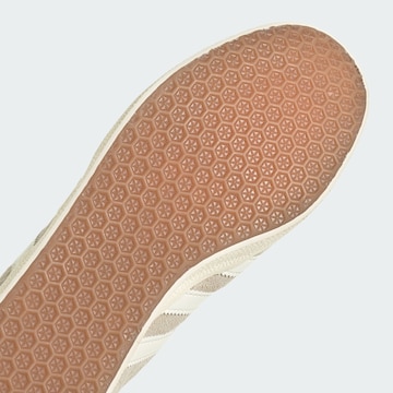 ADIDAS ORIGINALS - Zapatillas deportivas bajas 'Gazelle' en beige