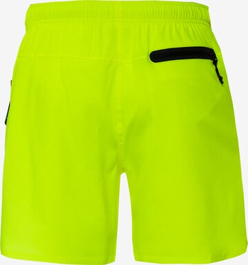 PUMA Regular Boardshorts in Grün