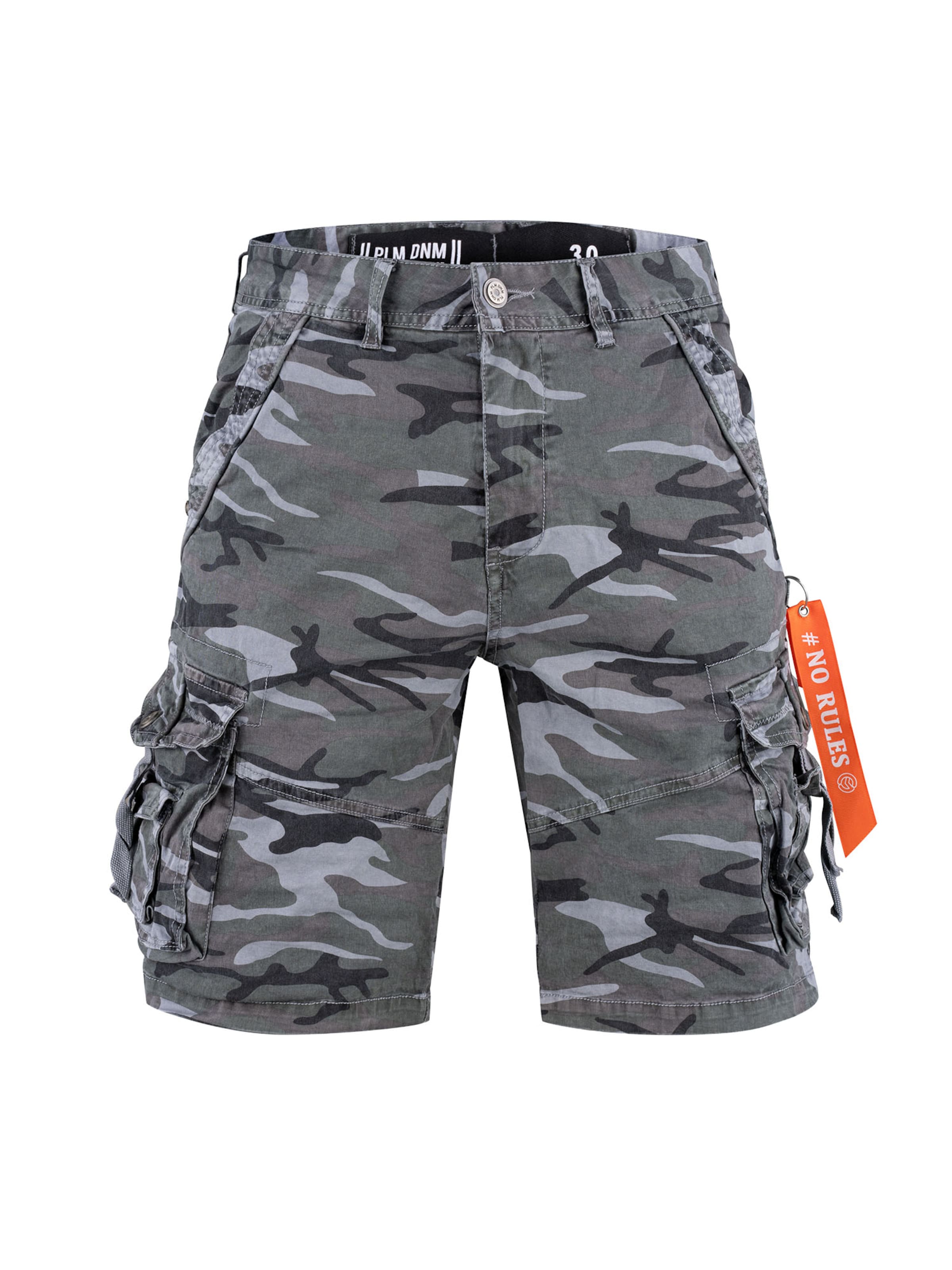 poolman Regular Pants ' Camo Streetline Camouflage Shorts ' in Grey: front