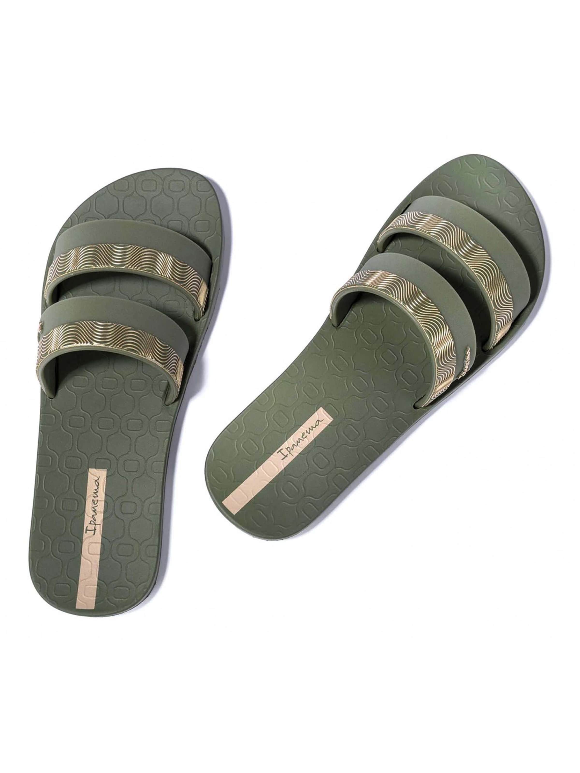 Ipanema Mules in Green