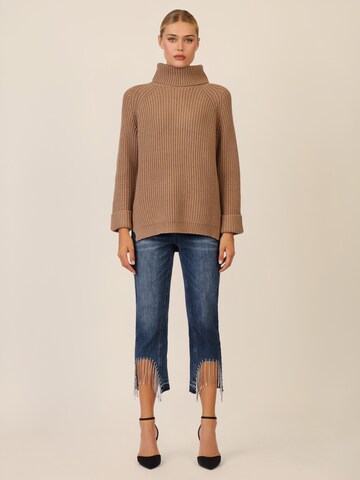 APART Pullover in Braun