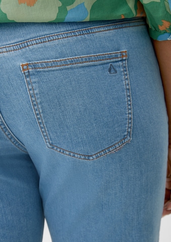 TRIANGLE Regular Jeans in Blauw