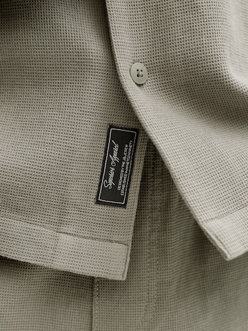 JACK & JONES Классический крой Рубашка 'JJGLOBAL' в Зеленый