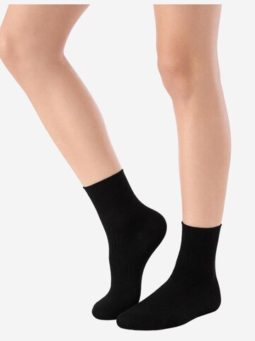 AOTTORI Socks in Black
