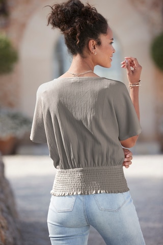 LASCANA Shirt in Groen