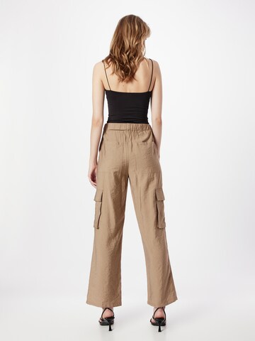 SISTERS POINT Wide leg Cargo trousers 'ELLA' in Beige