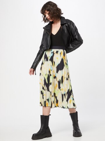 COMMA Skirt in Yellow