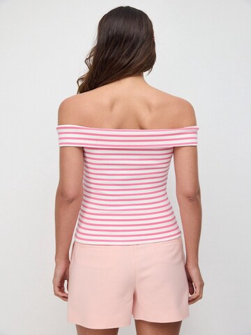 No Matter What Top in Roze
