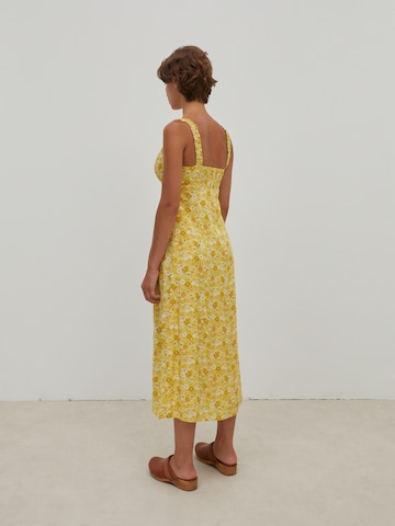 EDITED Dress 'Shiloh' in Yellow
