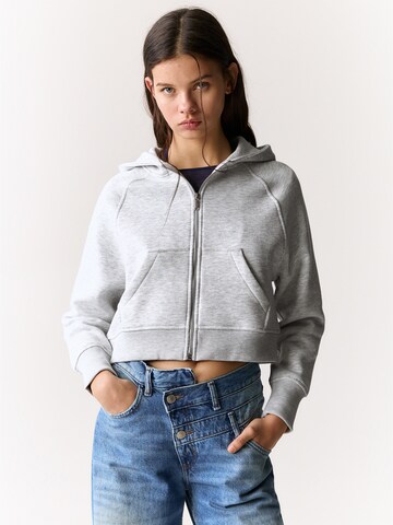 Pull&Bear Sweatjacke in Grau: Vorderseite