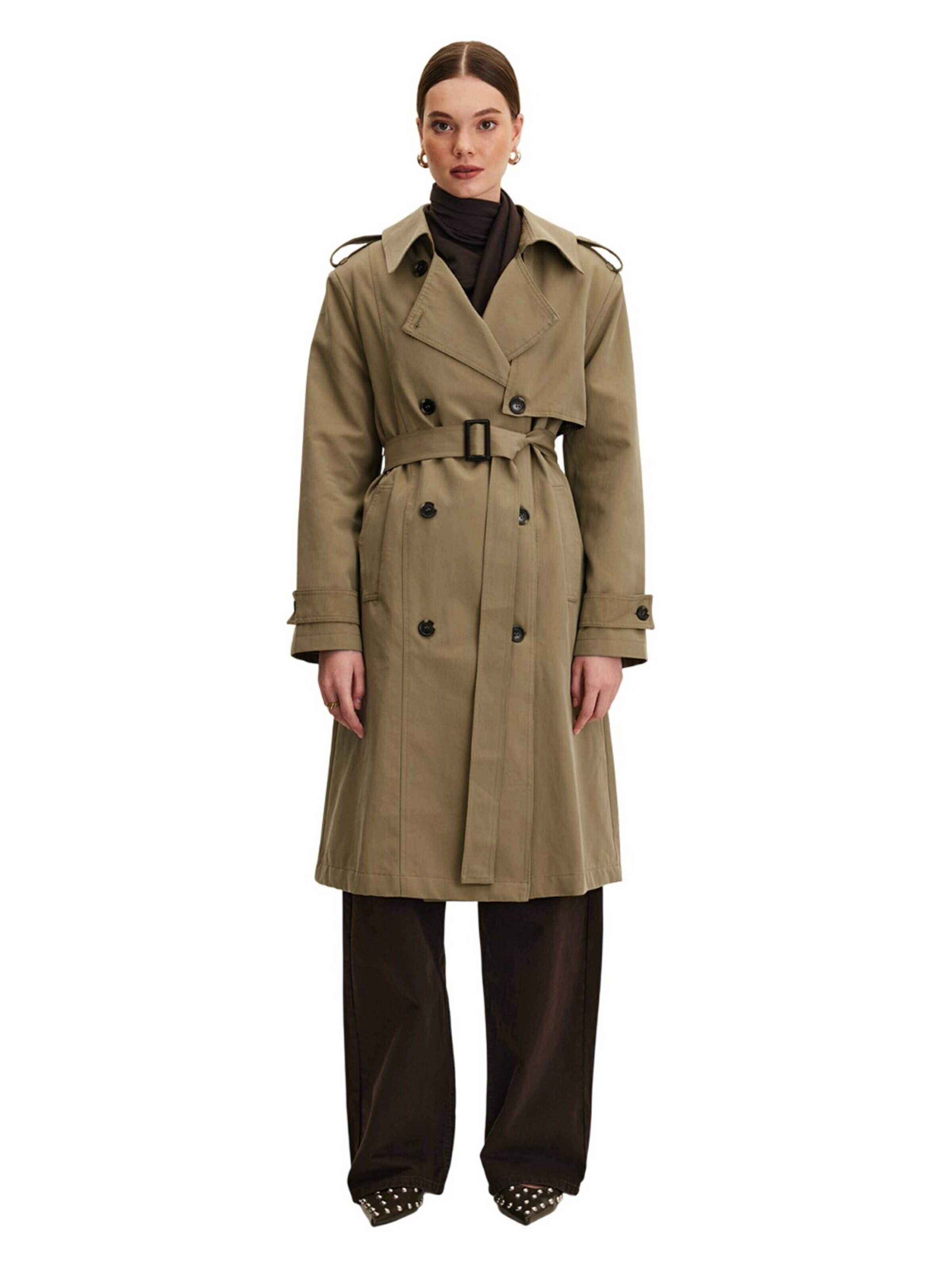 MANUKA Between-seasons coat in Green