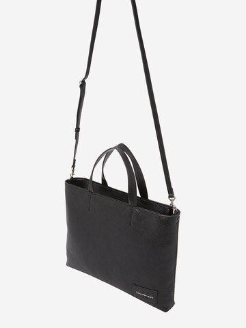 Calvin Klein Jeans Tasche in Schwarz