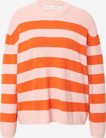 InWear Sweater 'Abigail' in Pink: front