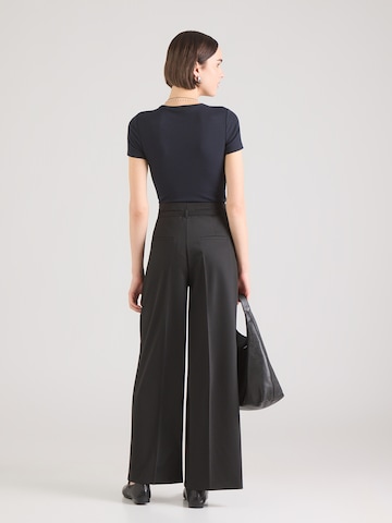 MORE & MORE Široke hlačnice Hlače z naborki | črna barva