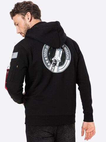 ALPHA INDUSTRIES Collegepaita 'Space Shuttle' värissä musta