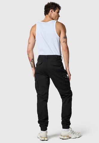 Effilé Pantalon cargo 'Siwas' Peak Time en noir