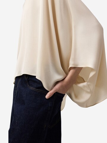 Camicia da donna di Adolfo Dominguez in beige