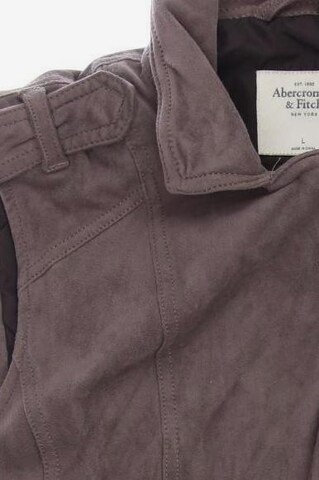 Abercrombie & Fitch Vest in L in Brown