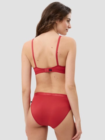BeeDees T-shirt Bra 'Bügel-BH Microfun W' in Red
