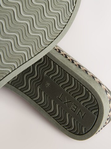 Next - Pantufa em verde