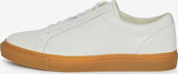 Boggi Milano Sneakers in White: front