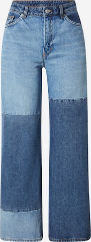 Monki Wide leg Jeans in Blue: front
