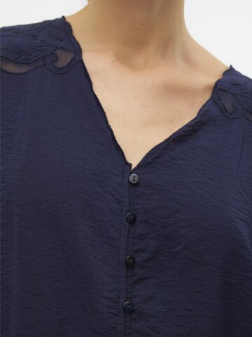 VERO MODA Bluse 'AVERY' i blå