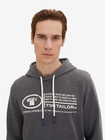TOM TAILOR Sweatshirt i grå