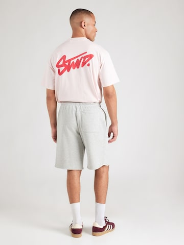 Regular Pantaloni de la GAP pe gri