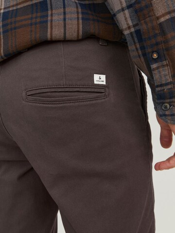 JACK & JONES Regular Chino 'Marco Dave' in Bruin