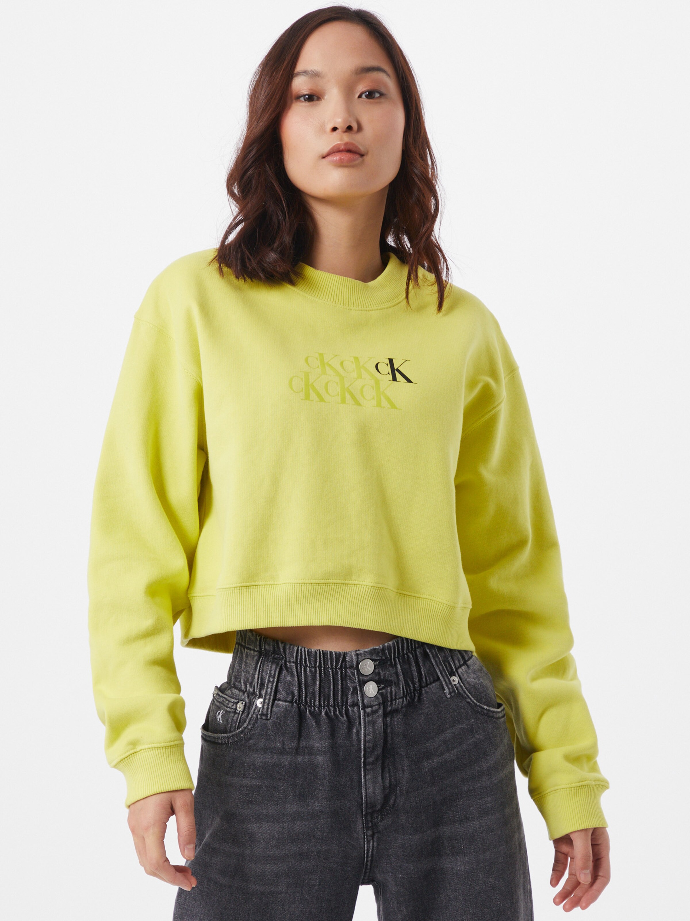 jeans with sweatshirt