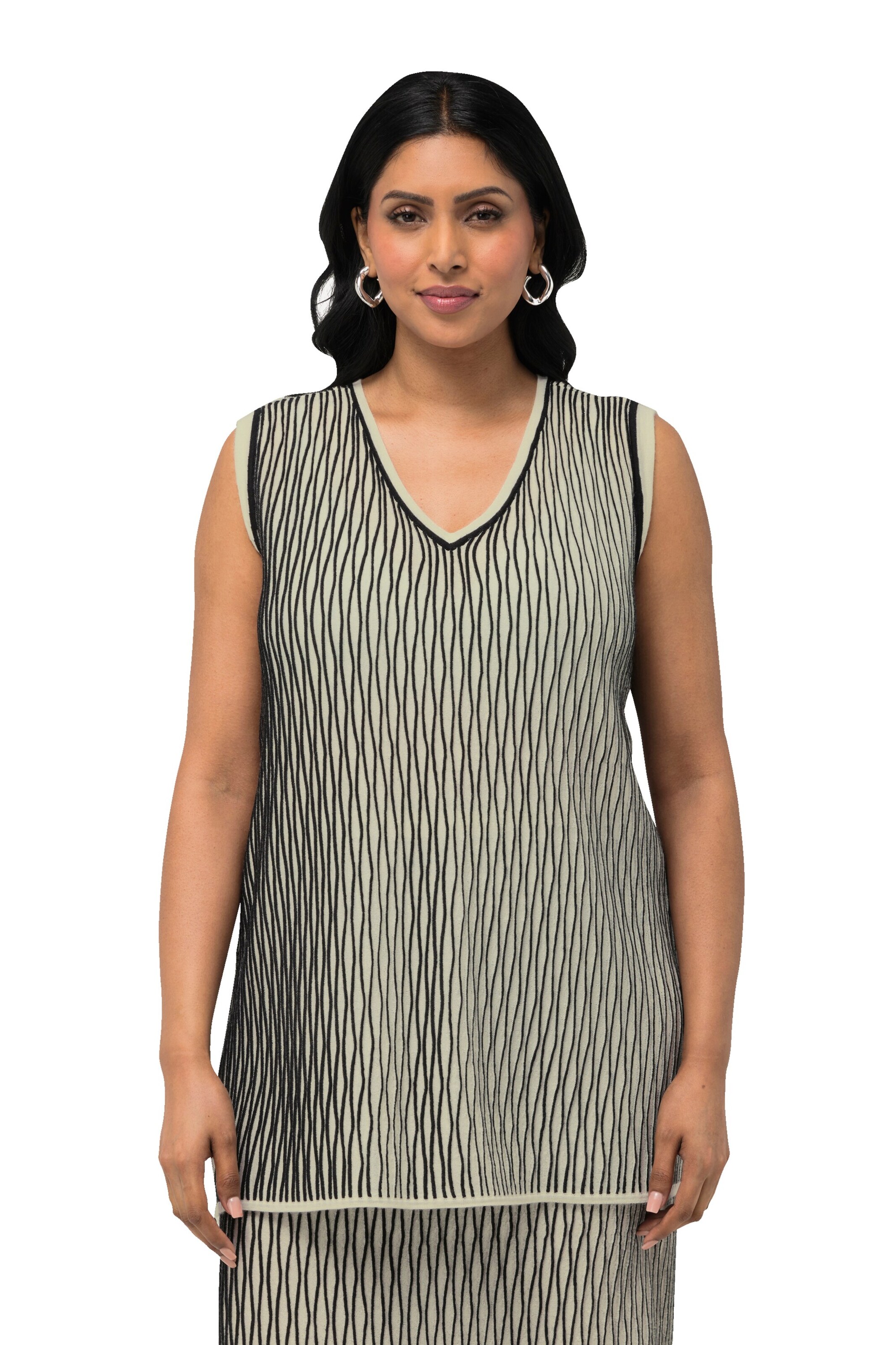 Ulla Popken Sweater in Beige: front