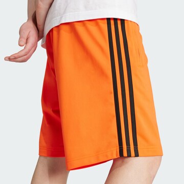 Regular Pantalon ADIDAS ORIGINALS en orange
