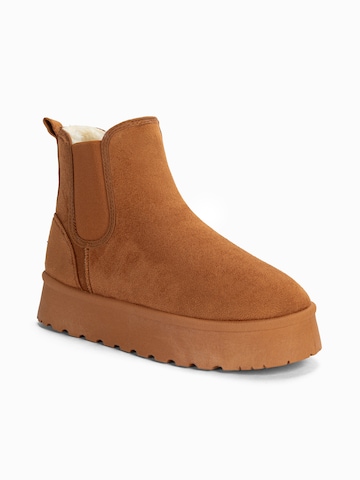 Cizme 'SALOME' de la Island Boot pe maro