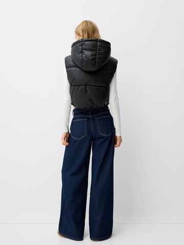 Bershka Weste in Schwarz