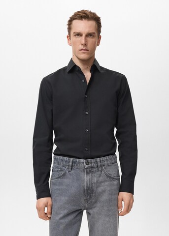 MANGO MAN Slim Fit Hemd 'Perseo' in Schwarz: Vorderseite