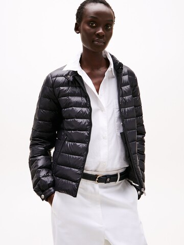 TOMMY HILFIGER Between-season jacket in Black: front