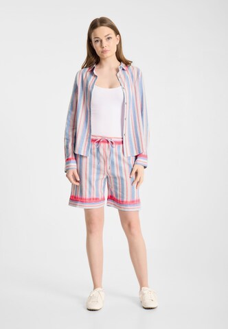 Frieda & Freddies NY Regular Pants in Blue: front